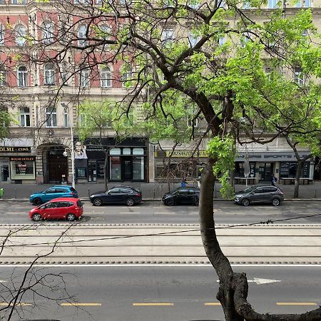 Luxury Apartment In The Central Budapest Exterior foto