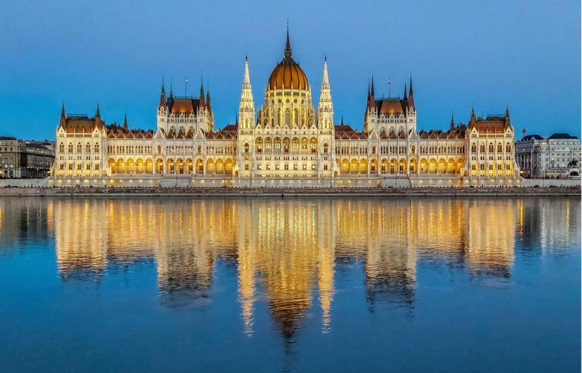 Luxury Apartment In The Central Budapest Exterior foto